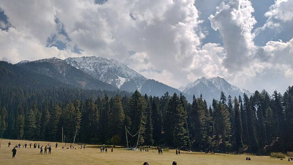 Securing the Valley: What Kashmir’s Tourism Economy Cannot Afford to Lose Again