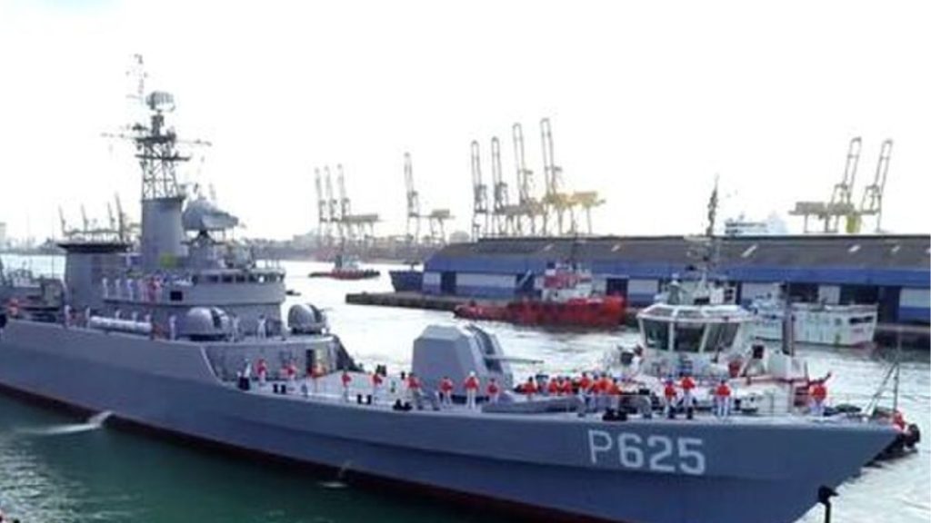 China Taiwan naval deployment, Chinese warships near Taiwan photo, Taiwan Strait military tensions visuals, Chinese Navy ships Taiwan image, PLA Navy vessels Taiwan Strait, Indo-Pacific naval tensions image.