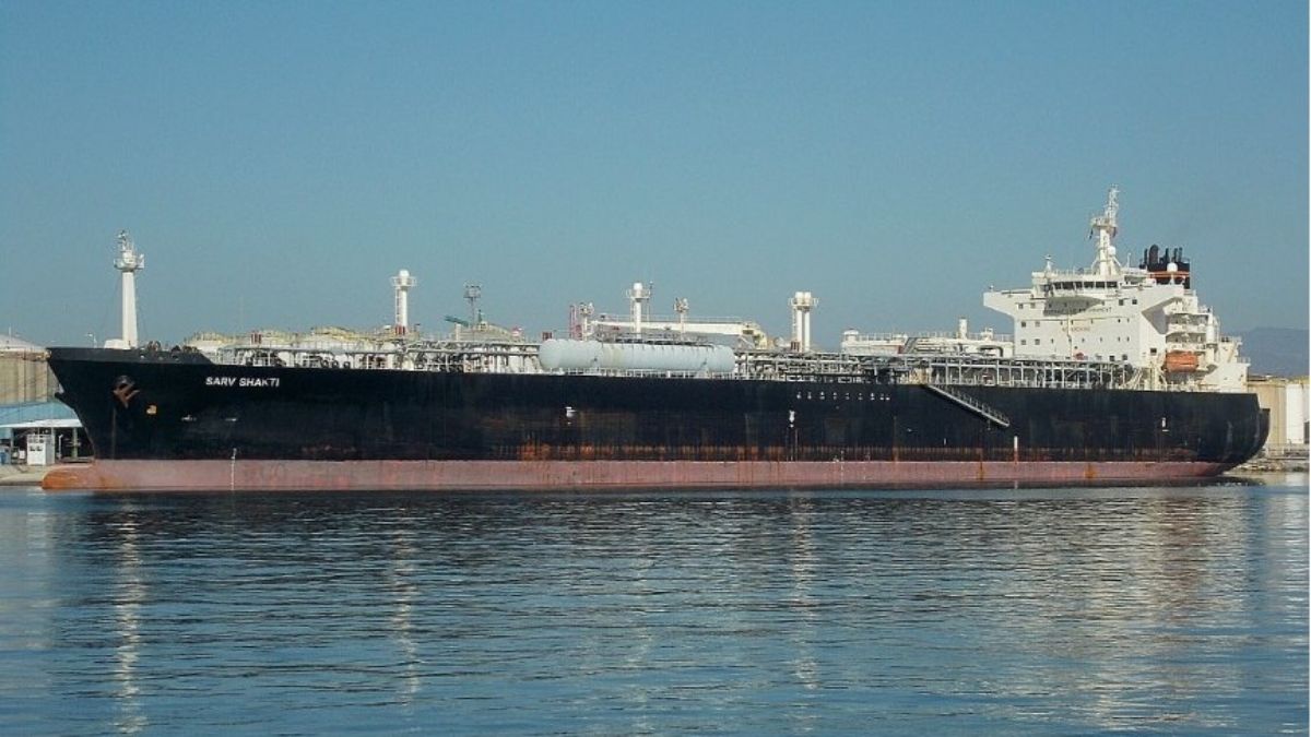 After Risky Passage Through Hormuz, LPG Carrier Sarv Shakti Expected To Arrive At Visakhapatnam On May 13
