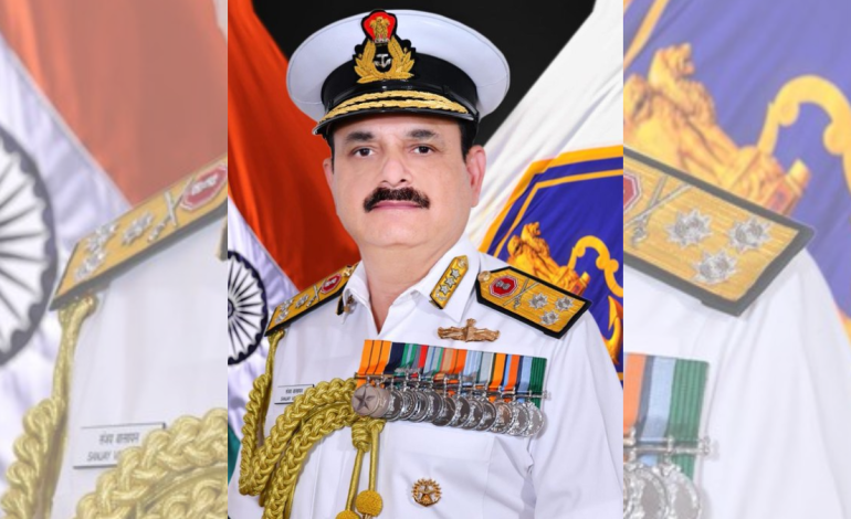 Vice Admiral Sanjay Vatsayan Appointed Chief of Western Naval Command