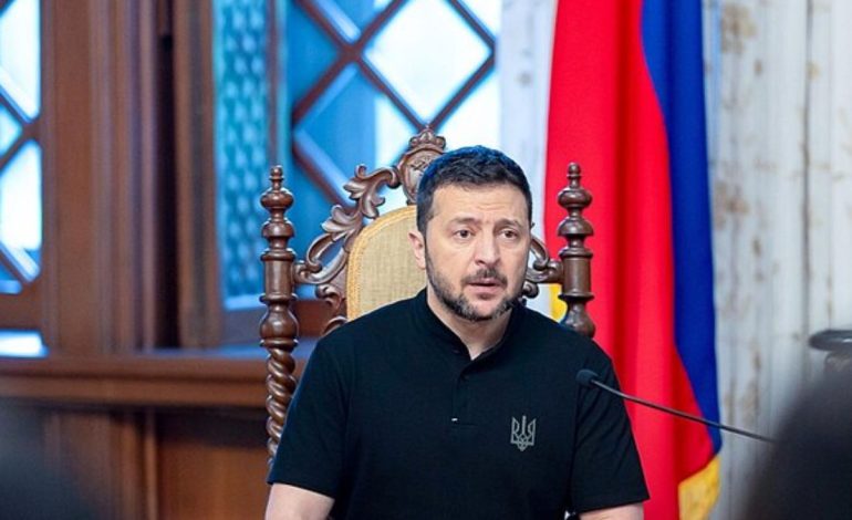 Ukraine Verifying US Intelligence On Russian Plans To Fire Hypersonic Oreshnik Missile On Kyiv