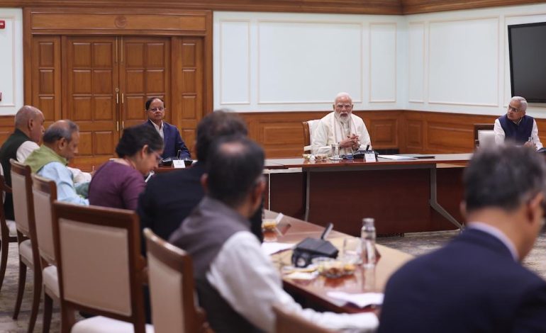 PM Modi chairs meeting with his Economic Advisory Council
