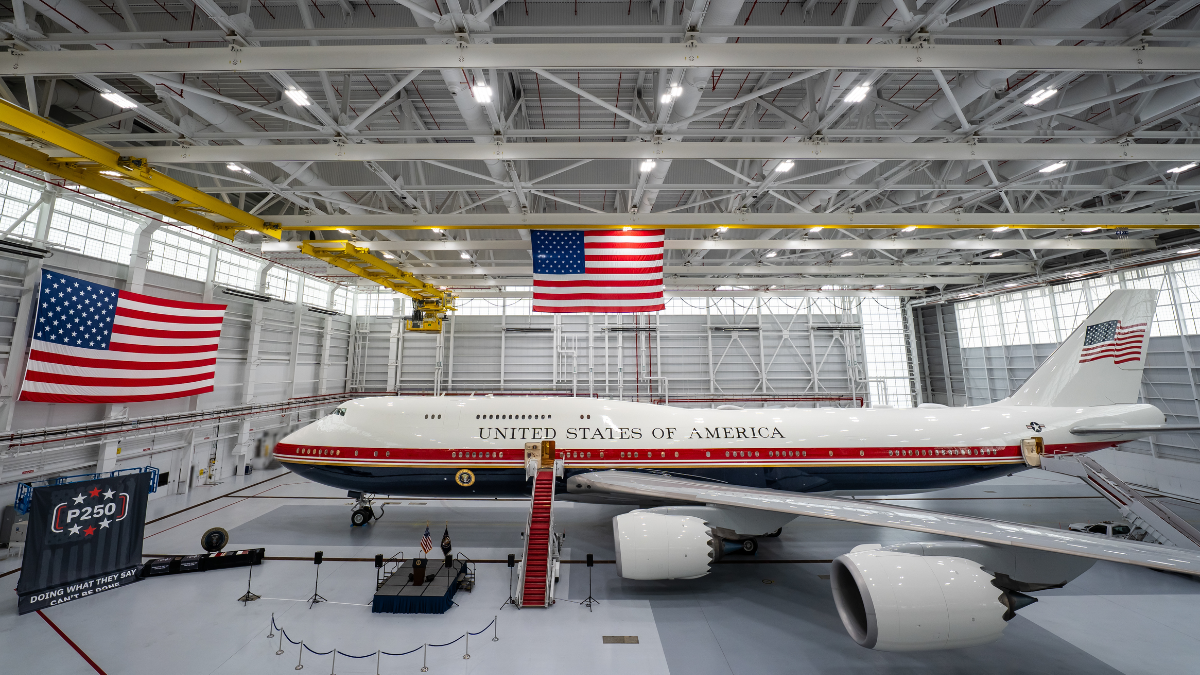 Trump unveils Qatar-Gifted $400 million Boeing 747-8 as future Air Force One amid security debate