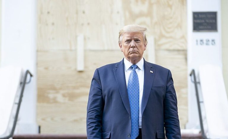 Trump stops airstrikes in flip-flop on peace deal, as US-Iran continued attacks for third day