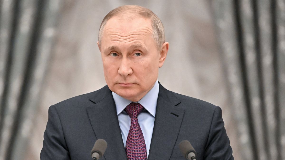 Without naming the US, Putin slams external influence in “delicate, multifaceted” Sino-Indian ties
