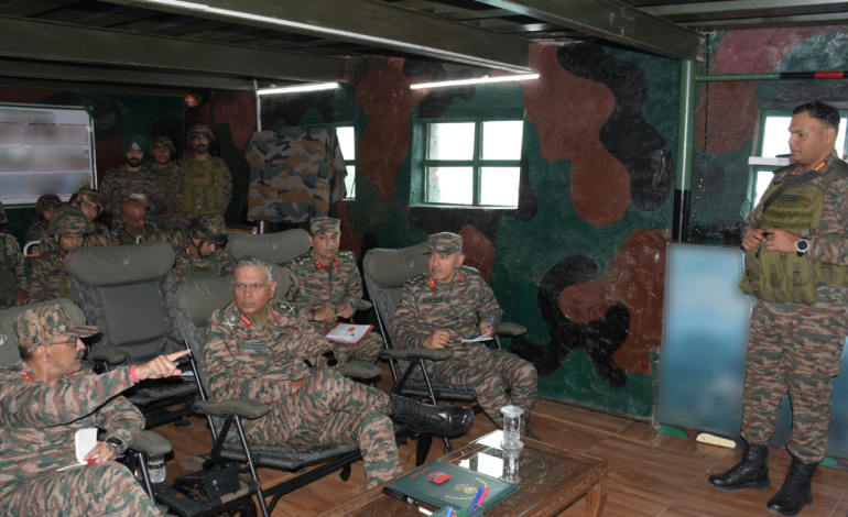 White Knight Corps GoC reviews security preparedness along LoC, focuses on future warfare readiness