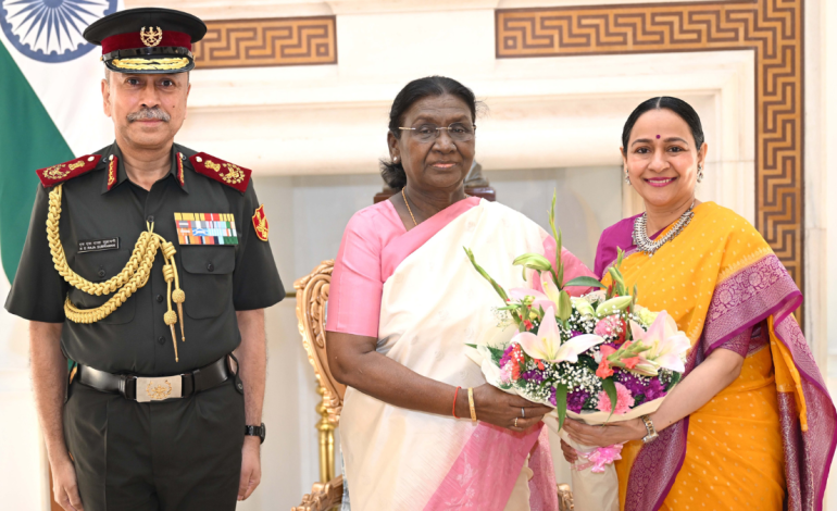 India’s new CDS General NS Raja Subramani calls on President Droupadi Murmu