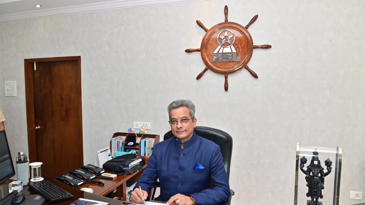 Rear Admiral Raghuram Takes Charge at Miniratna Shipbuilder Hindustan Shipyard