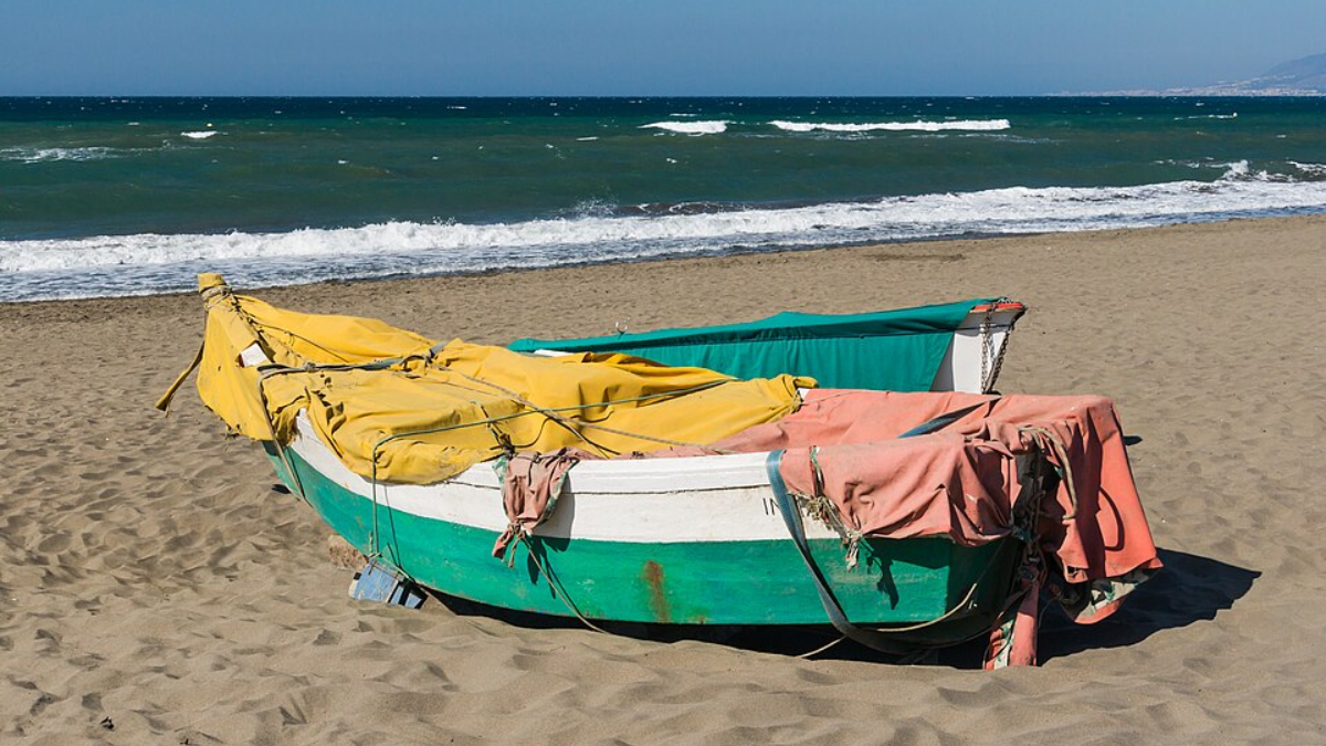 Nine Indian fishermen held as Sri Lankan Navy cracks down on illegal fishing