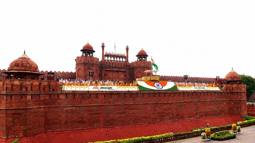 80th Independence Day, Independence Day 2026, PM Modi Independence Day message, Amit Shah, Rajnath Singh, Mallikarjun Kharge, Akhilesh Yadav, Sharad Pawar, Nitish Kumar