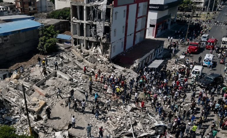 At least 132 killed, thousands missing in Colombia’s biggest earthquake in years