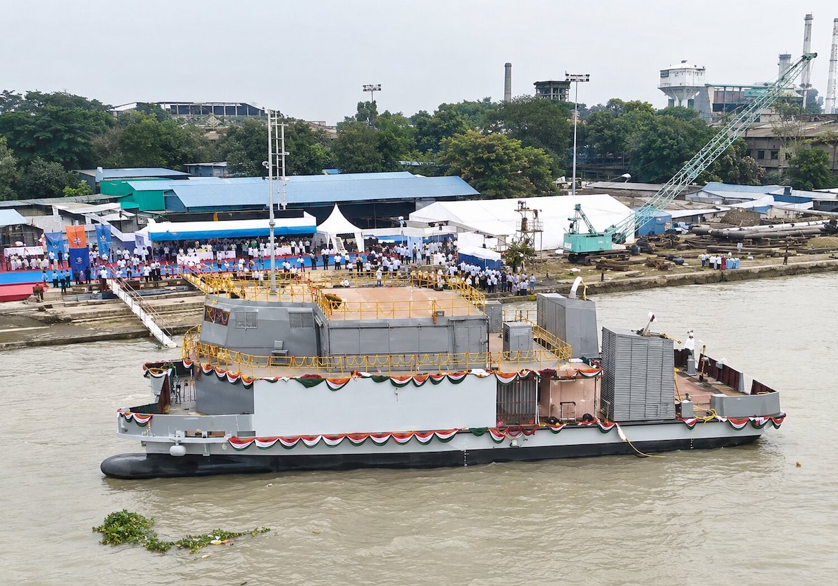 Indian Navy completes indigenous diving fleet with launch of final support craft in Kolkata