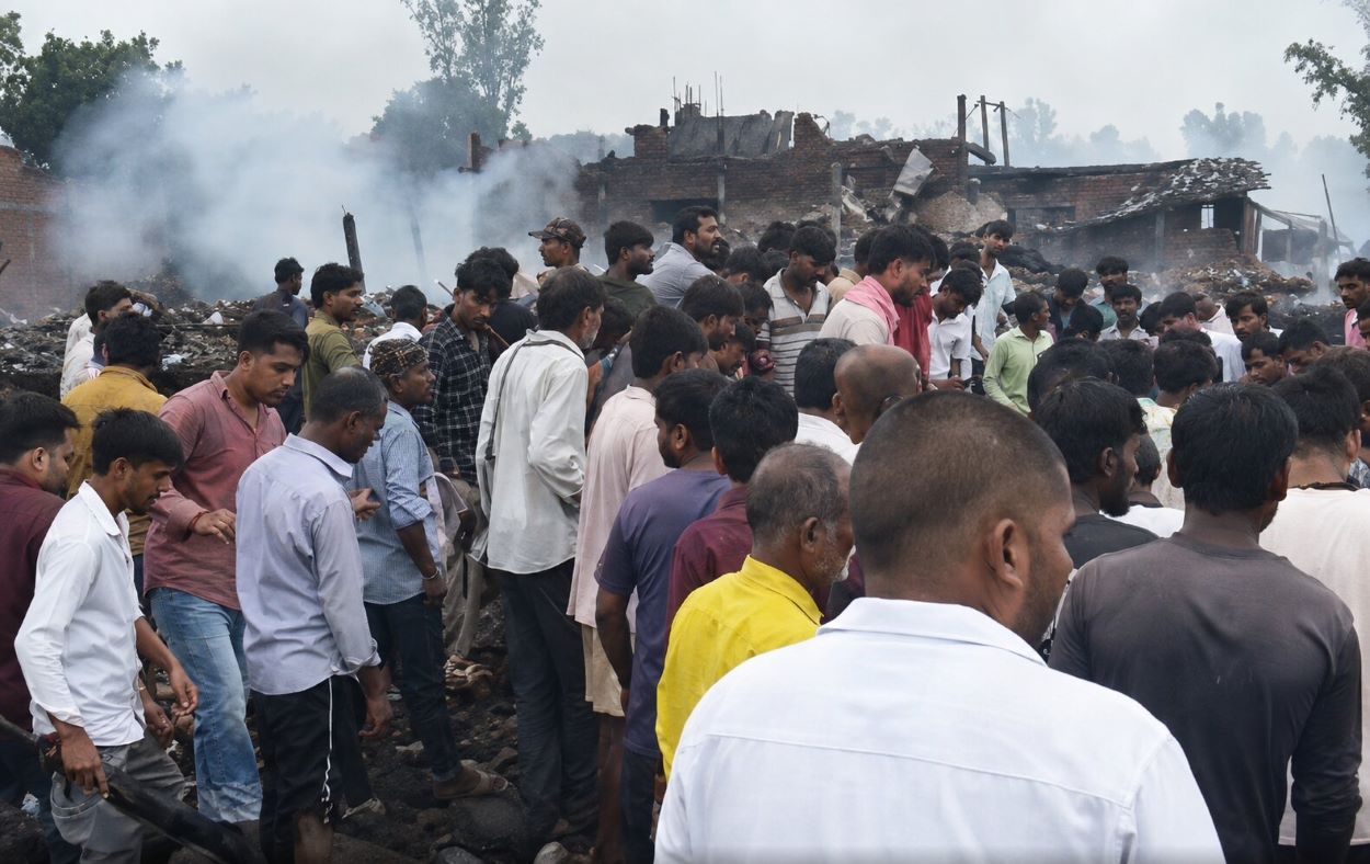 Five killed as Kaushambi firecracker-unit blast flattens house near Prayagraj border