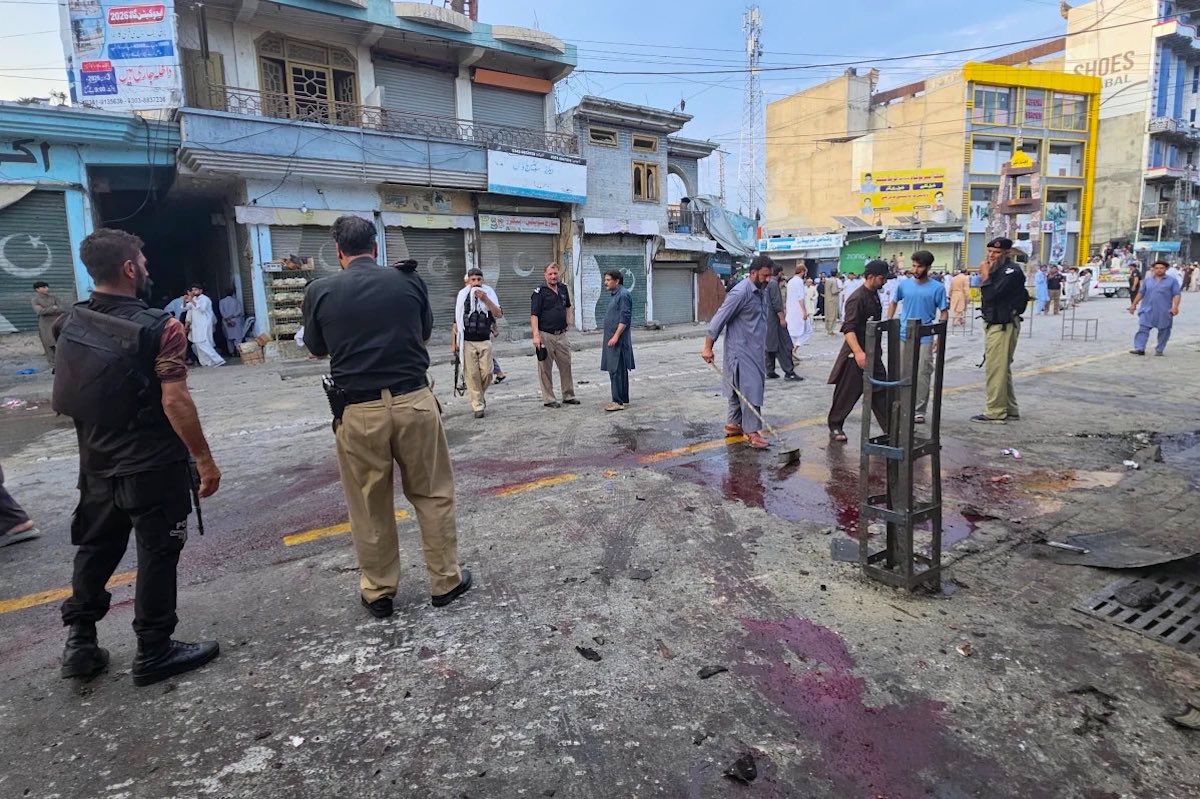 Suicide bomber kills 14 at Swat peace rally as Pakistan’s militancy crisis deepens