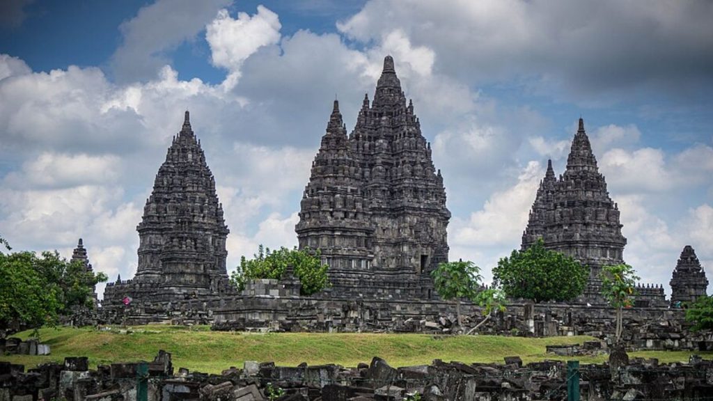 Prambanan Temple image, Prambanan Temple Indonesia, Prambanan Hindu Temple, India Prambanan Temple restoration, Prambanan UNESCO World Heritage Site.