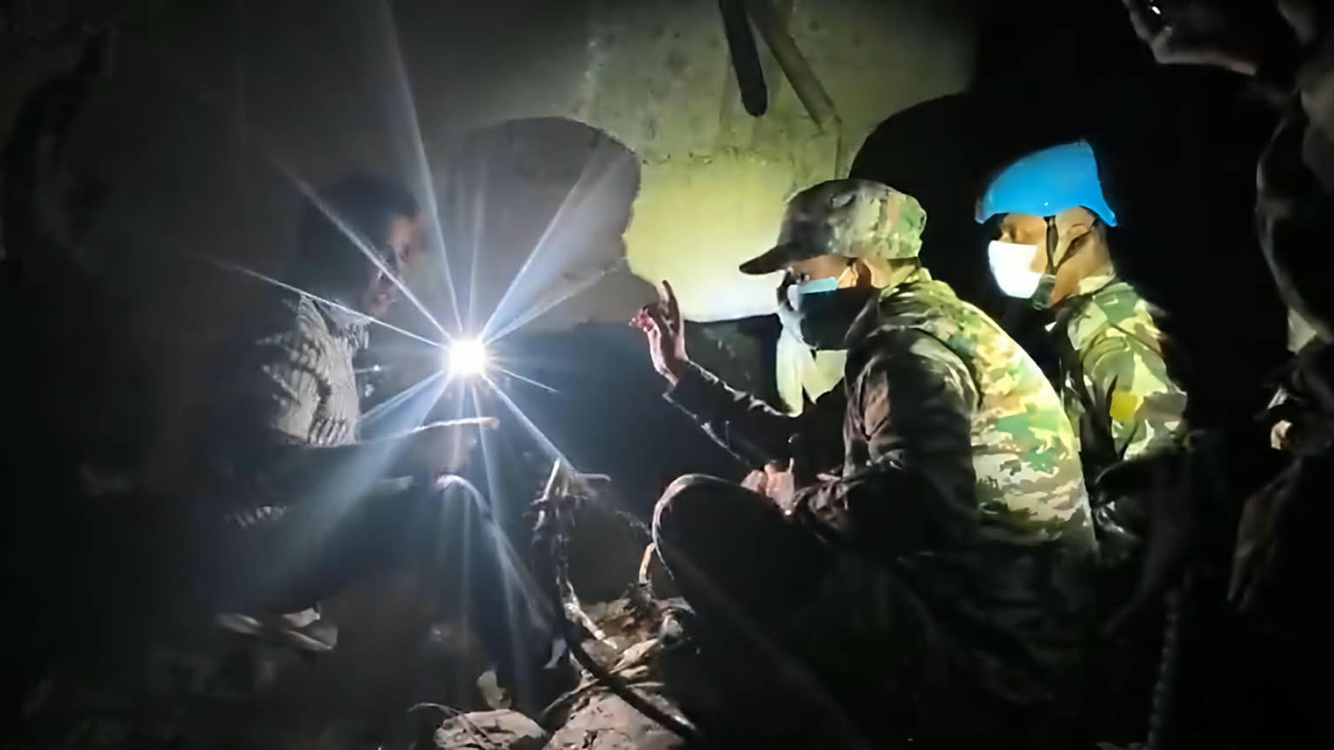 Nepal floods kill 781, over 2,500 missing as rescuers race to reach trapped hydropower workers