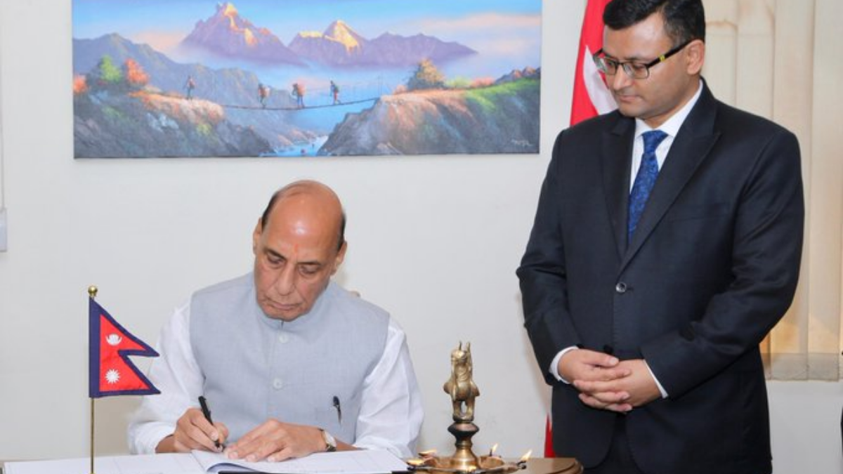 Rajnath Singh calls India-Nepal ‘sukh, dukh ke saathi’, assures support as flood toll hits 903