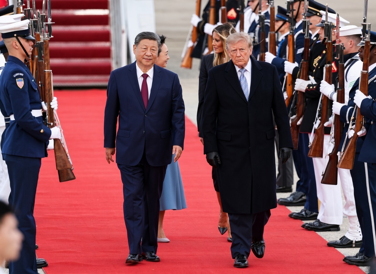 Trump and Melania personally welcome Xi and wife at airport as US announces extension of trade truce with China
