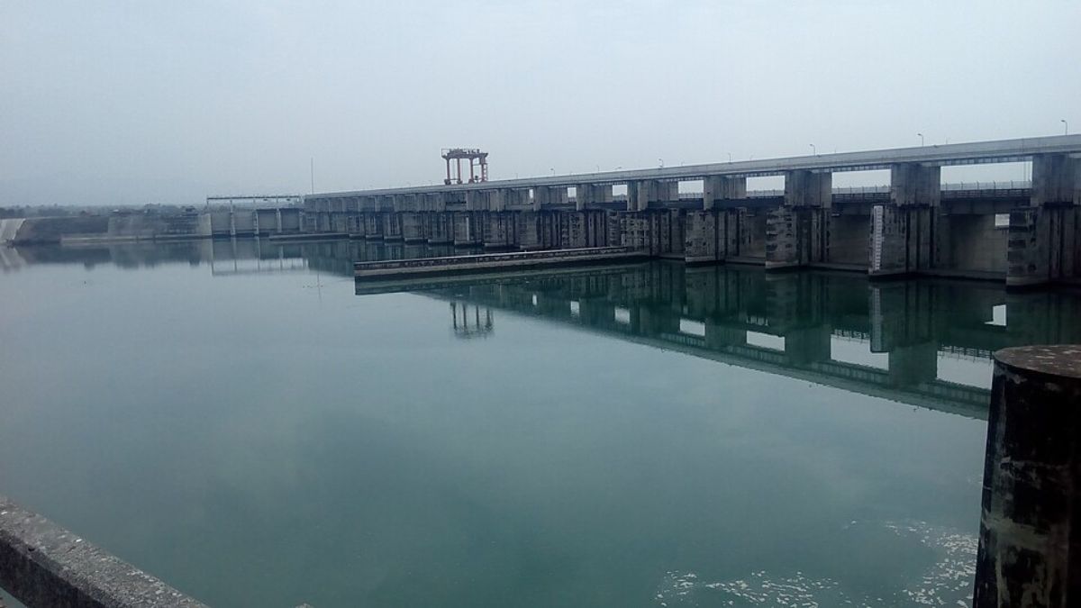 Two soldiers from 1 Para SF missing after Army boat capsizes at Hathnikund Barrage