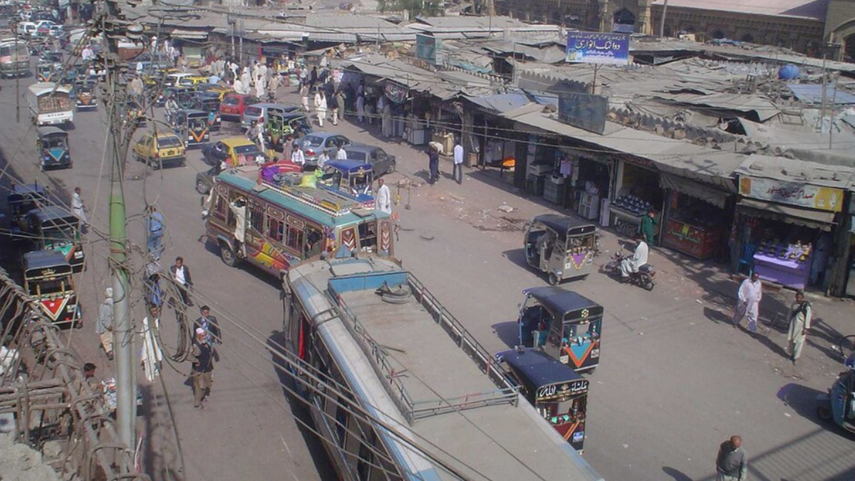 Pakistan oil crisis: Shops to close by 9pm, foreign travel banned, marriage rules tightened