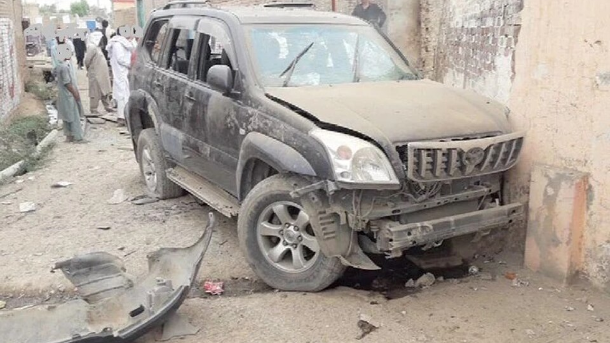 Pakistan blast kills 12: Zardari condemns attack, calls for action against ‘Fitna al-Hindustan’