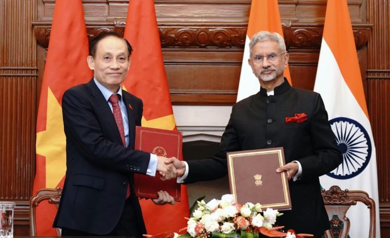 India, Vietnam discuss increasing supplies of ‘Made in India’ defence equipment