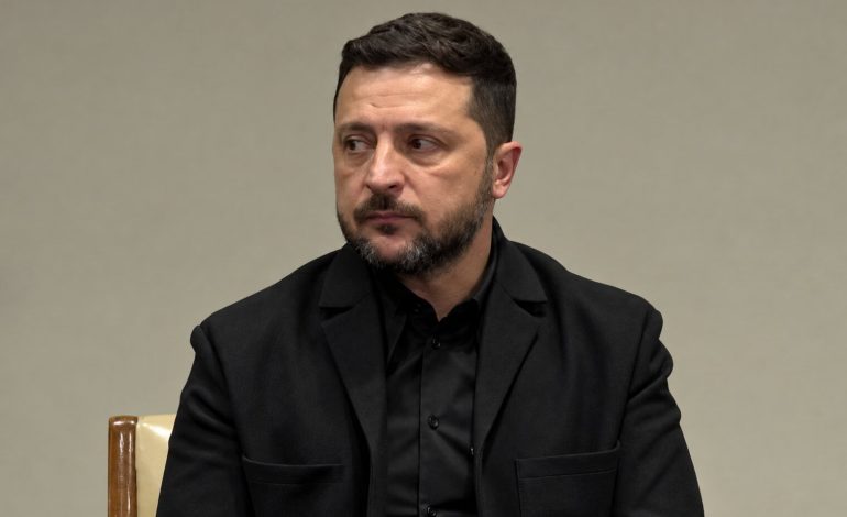 Zelenskyy offers Russia energy truce as Nato warns of growing Putin risks