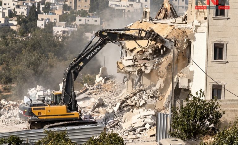 Israel demolishes Hebron neighbourhoods after gunmen kill 2 IDF soldiers in West Bank town, fuels ‘collective punishment’ fears