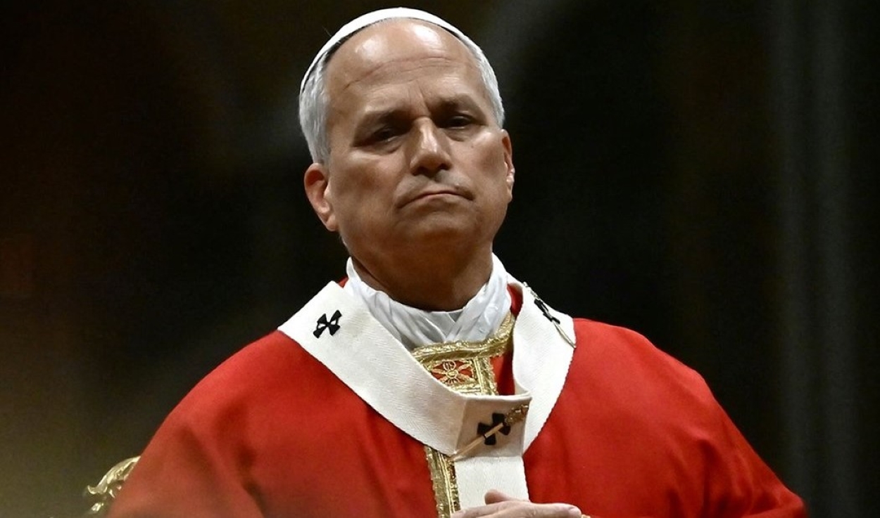 Pope Leo XIV diagnosed with lung cancer, undergoes successful surgery in Rome