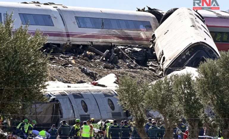 Spain train crash: Death toll rises to 68 as control-room order comes under scrutiny