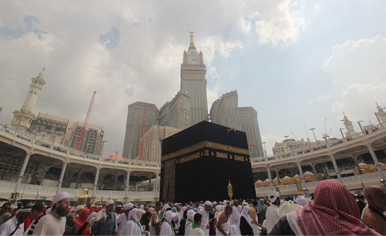 India opens additional Mecca control room as Saudi flight disruptions hit umrah pilgrims