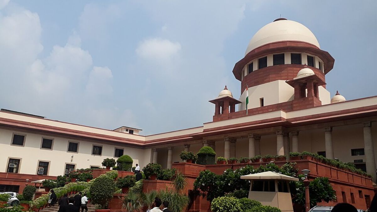 Supreme Court stays execution of 2008 Ahmedabad blasts convict Ahmed Bawa