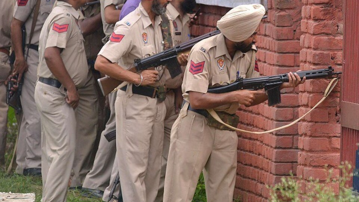 Former Army personnel held in Bengal over alleged ISI links, police suspect wider network