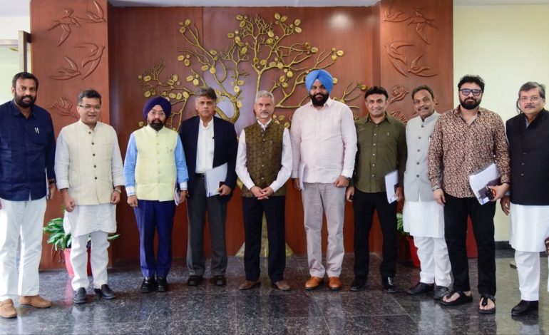 Jaishankar reviews India-Russia ties, with 55 Indians in Russian army still untraced