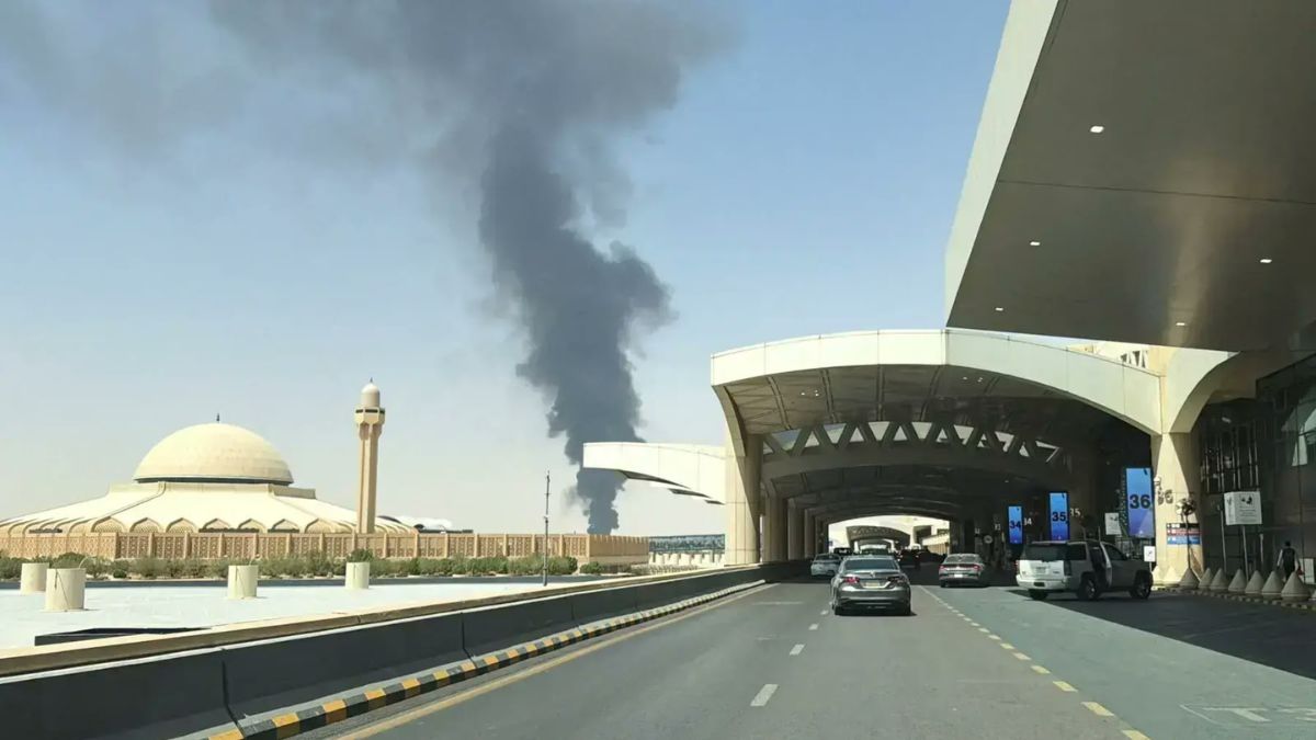 India advises nationals in Saudi Arabia to stay indoors if needed after airport attacks